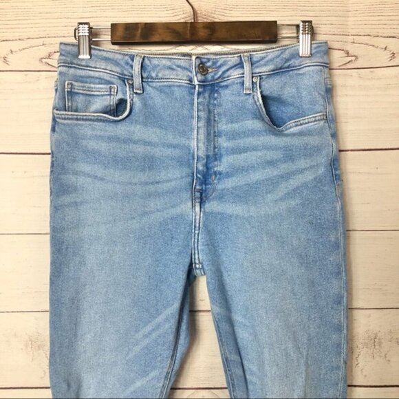 Forever 21 Light Wash Distressed Knee High Rise Skinny Jeans 31 - Picture 3 of 6